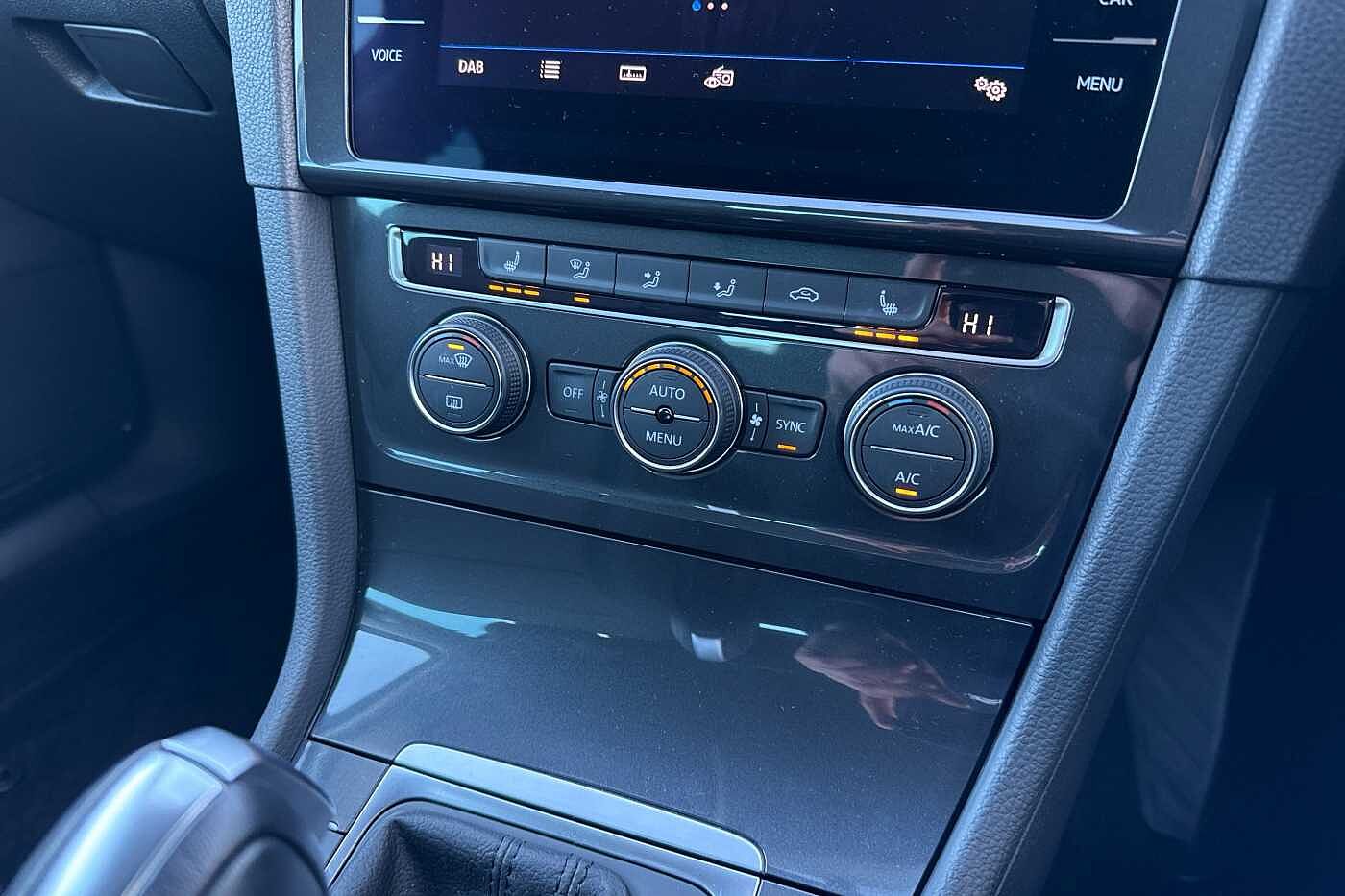 Used Volkswagen Golf 2020 for sale - 76434312: Photo 22