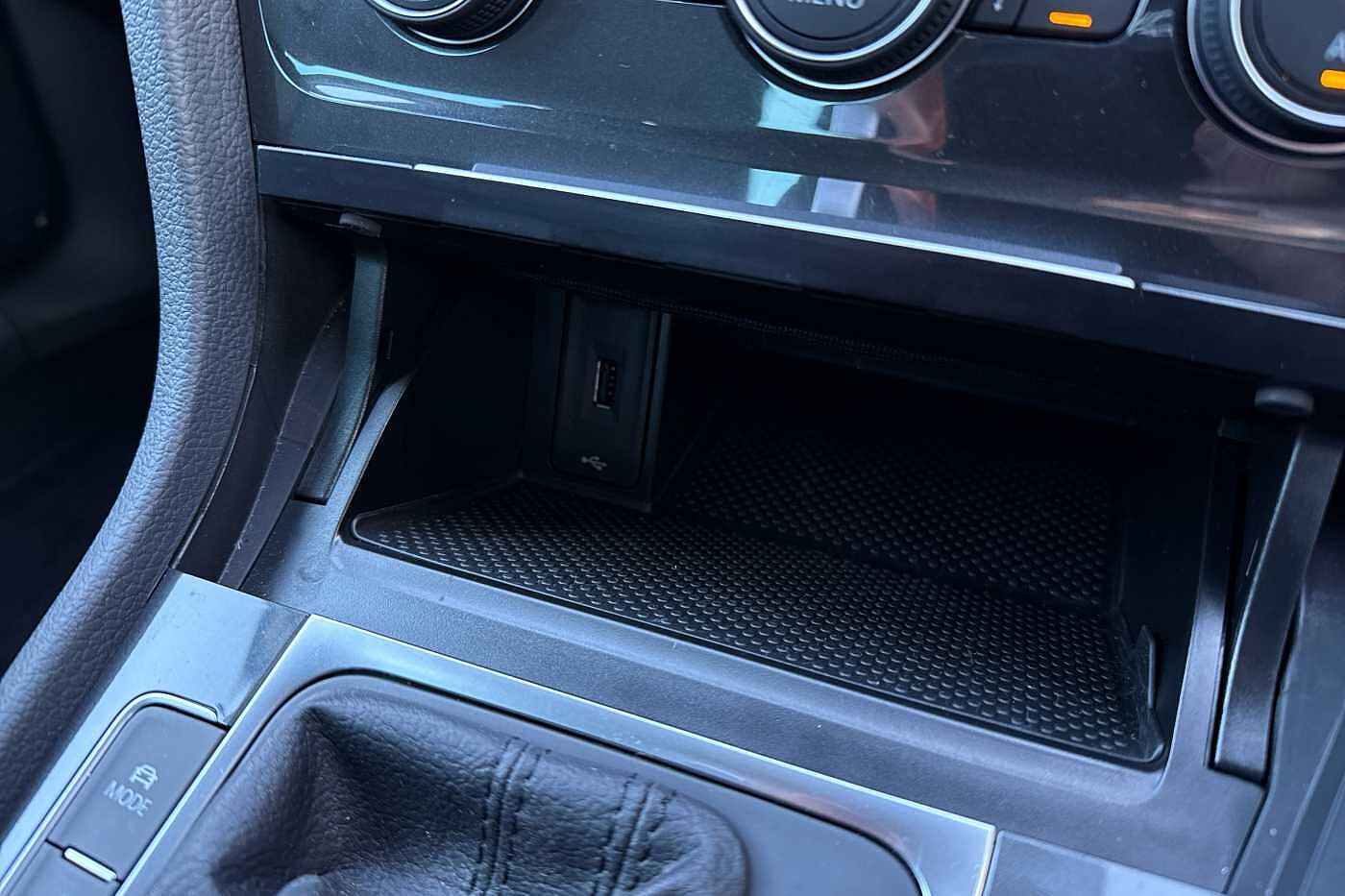 Used Volkswagen Golf 2020 for sale - 76434312: Photo 23