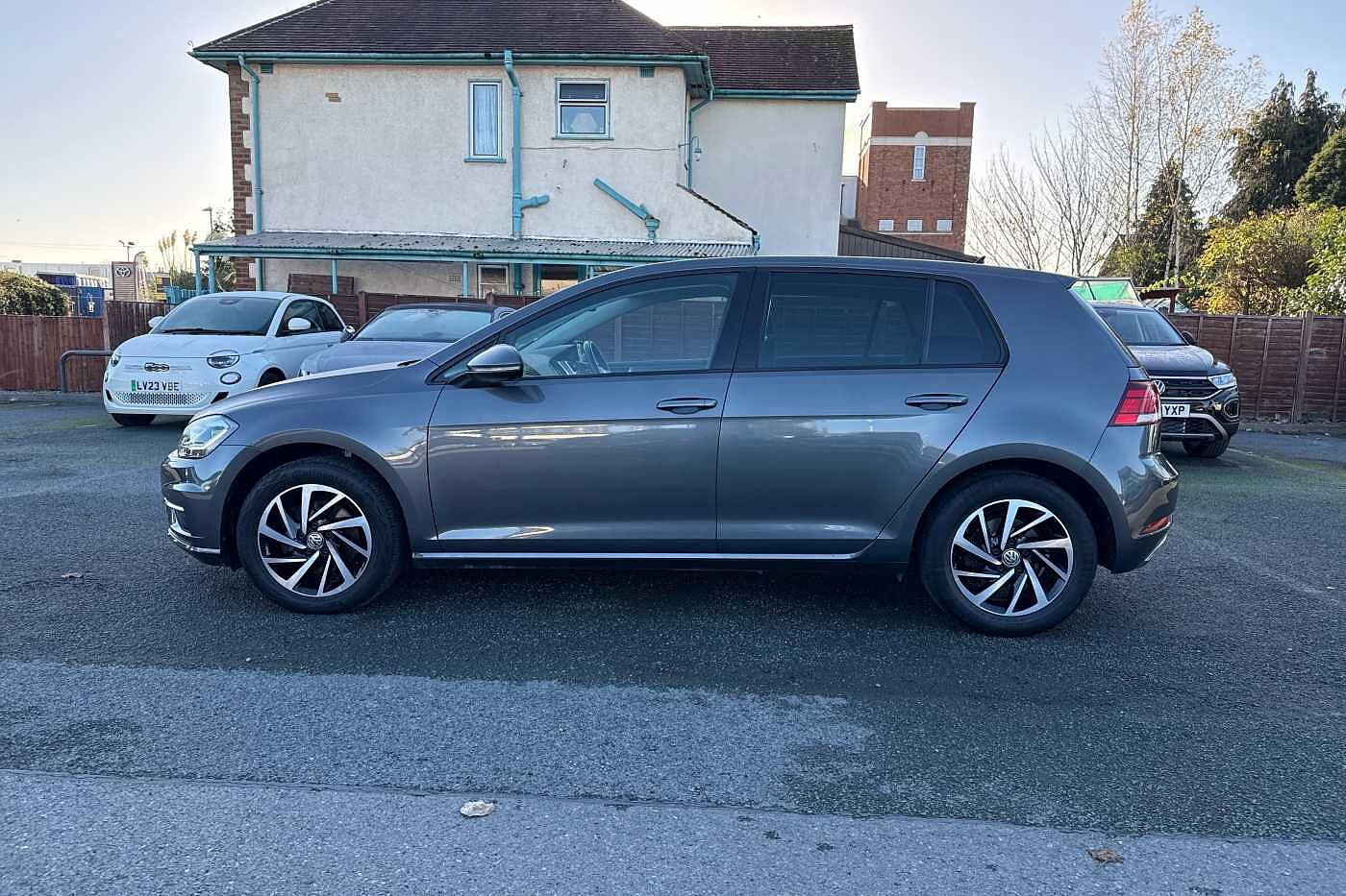 Used Volkswagen Golf 2020 for sale - 76434312: Photo 46