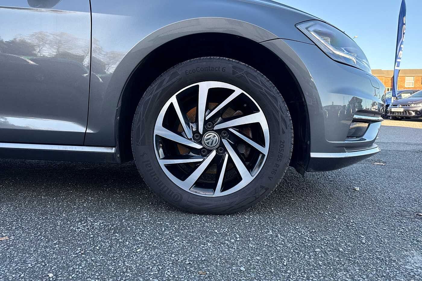 Used Volkswagen Golf 2020 for sale - 76434312: Photo 5