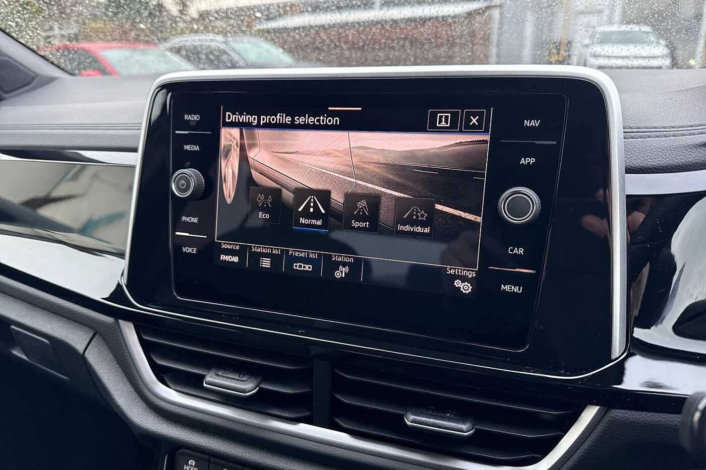 Used Volkswagen T-Roc 2026 for sale - 77442136: Photo 18