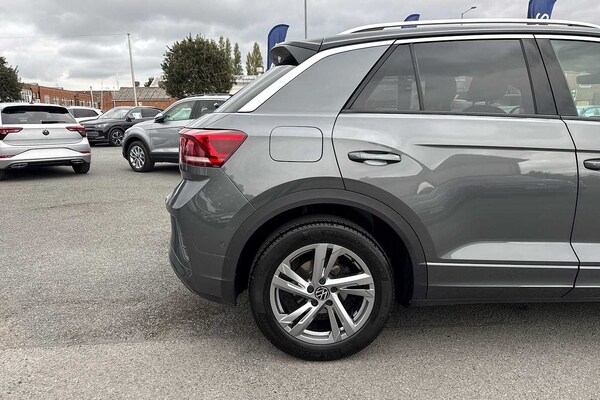Used Volkswagen T-Roc 2023 for sale - 76123903: Photo 40