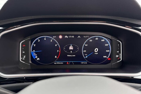 Used Volkswagen T-Roc 2023 for sale - 76123903: Photo 7