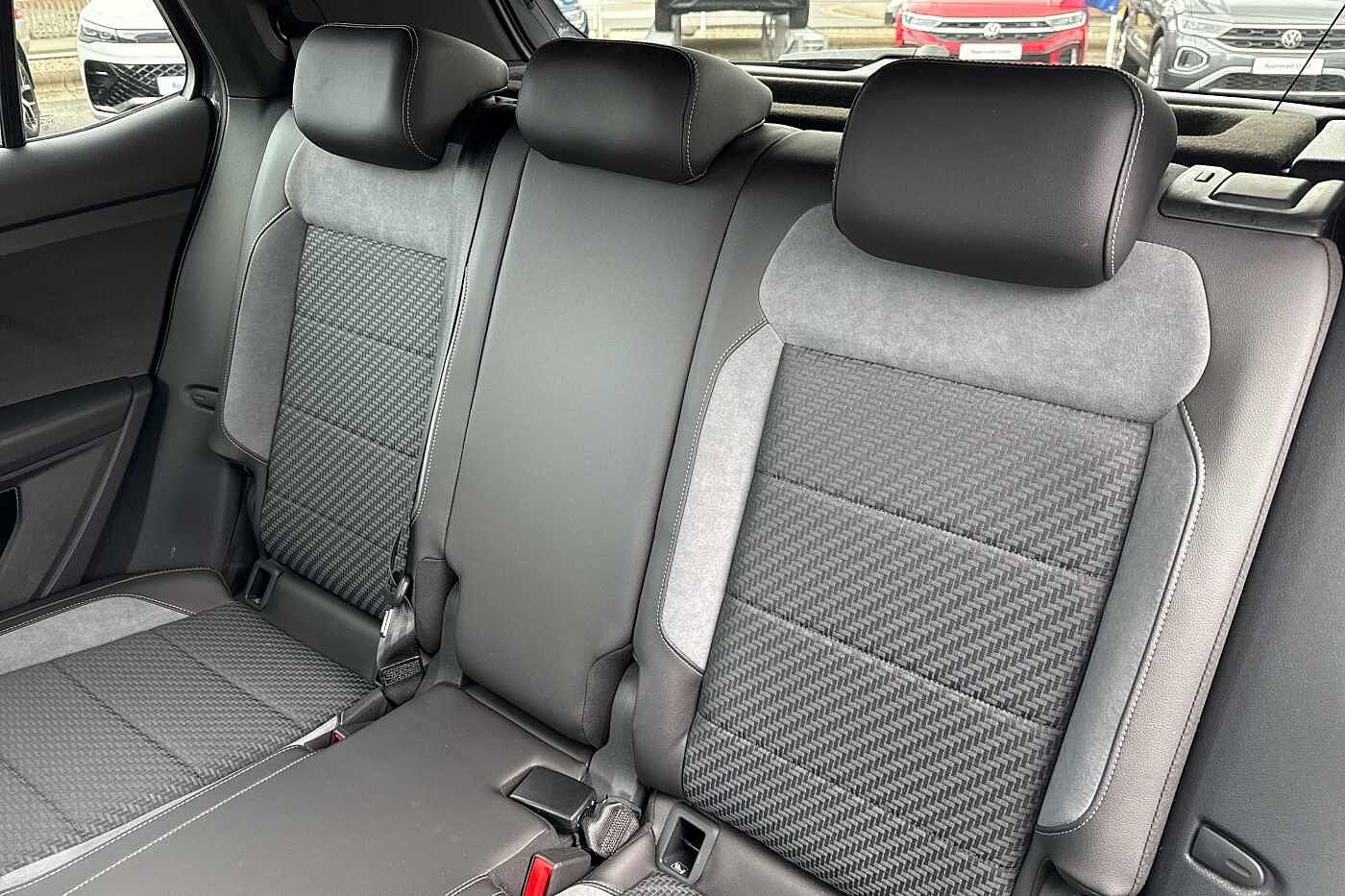 Used Volkswagen T-Cross 2023 for sale - 75966443: Photo 11