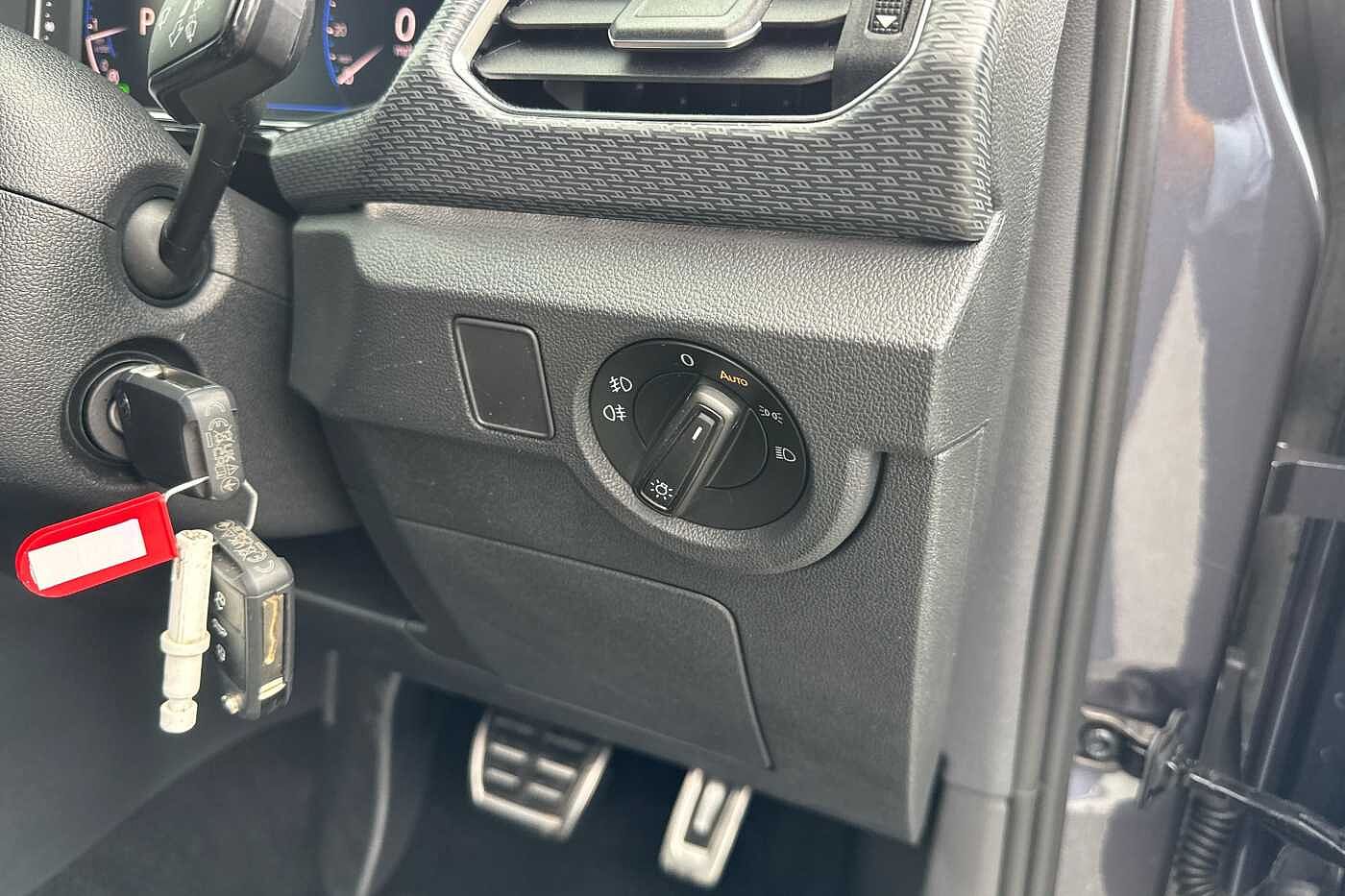 Used Volkswagen T-Cross 2023 for sale - 75966443: Photo 16