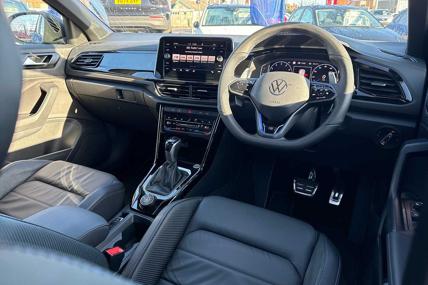 Used Volkswagen T-Roc 2025 for sale - 76800386: Photo 35