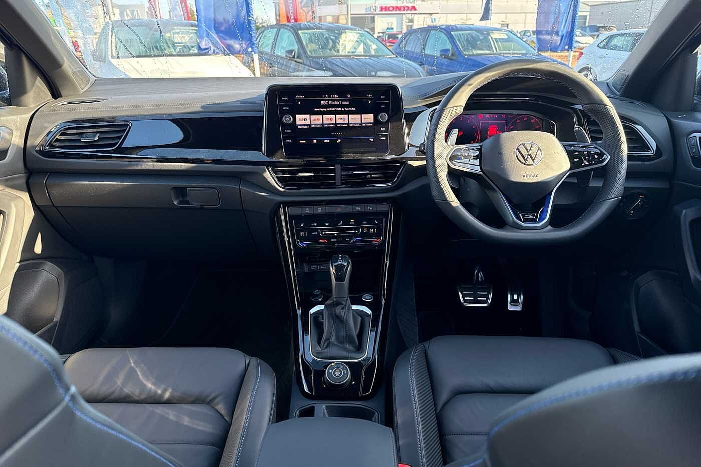 Used Volkswagen T-Roc 2025 for sale - 76800386: Photo 8