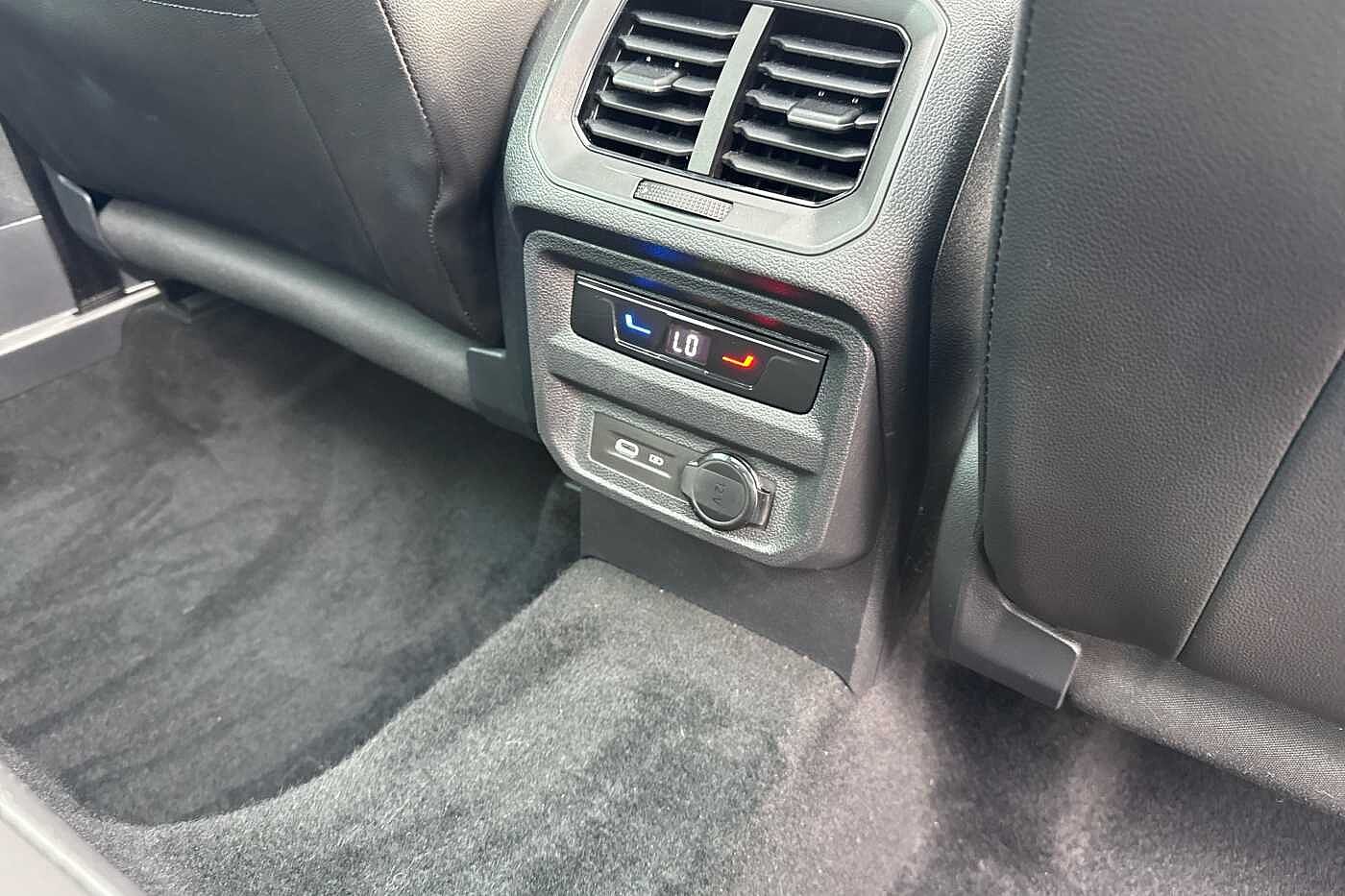 Vehicle 33
