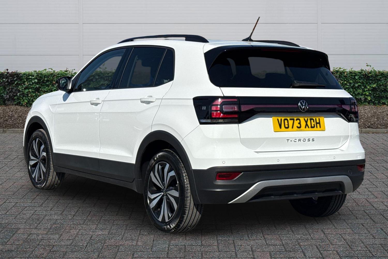 Used Volkswagen T-Cross 2023 for sale - 77941470: Photo 2