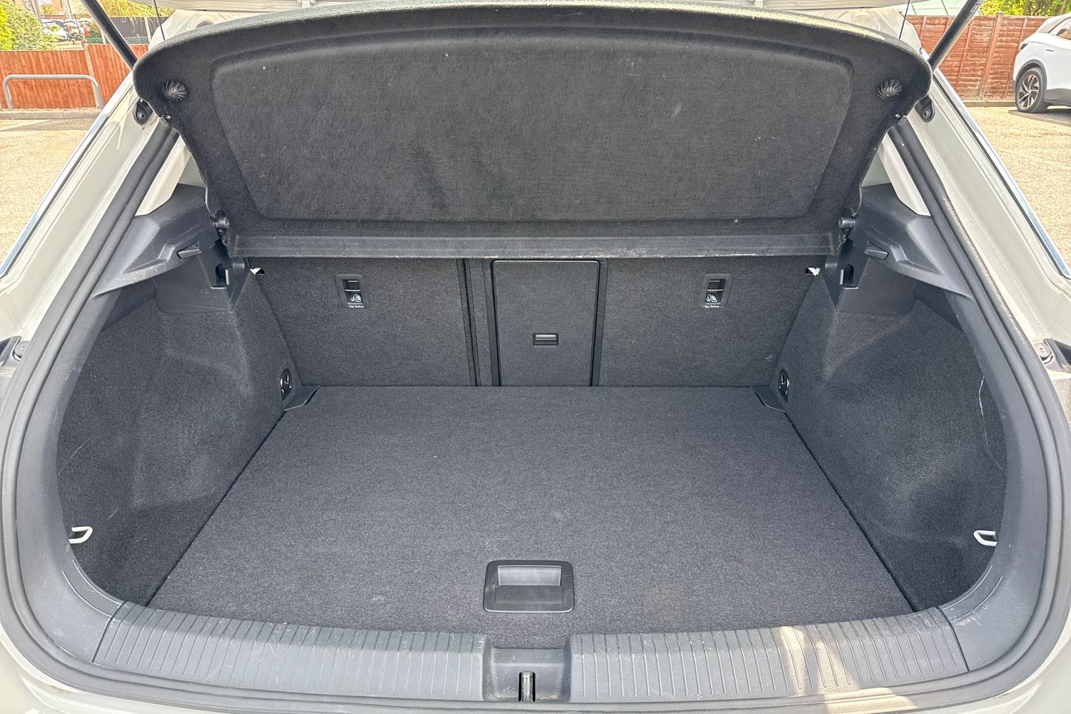 Used Volkswagen T-Roc 2023 for sale - 78206412: Photo 10