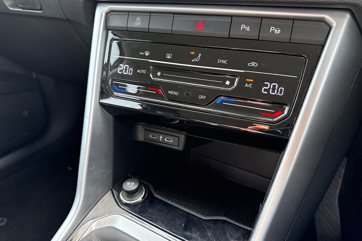 Used Volkswagen T-Roc 2023 for sale - 78206412: Photo 16