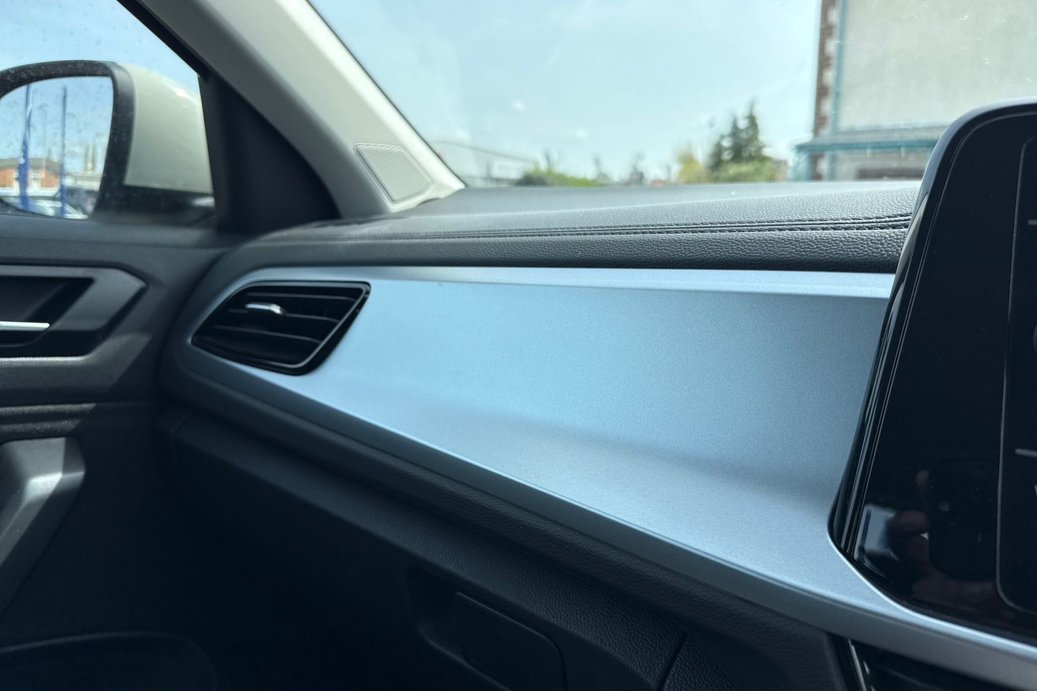 Used Volkswagen T-Roc 2023 for sale - 78206412: Photo 19