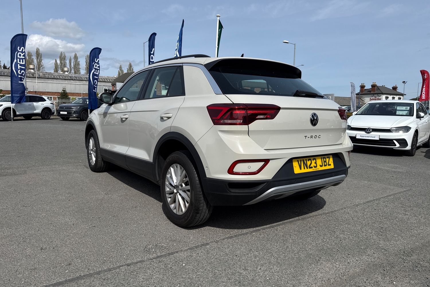 Used Volkswagen T-Roc 2023 for sale - 78206412: Photo 27