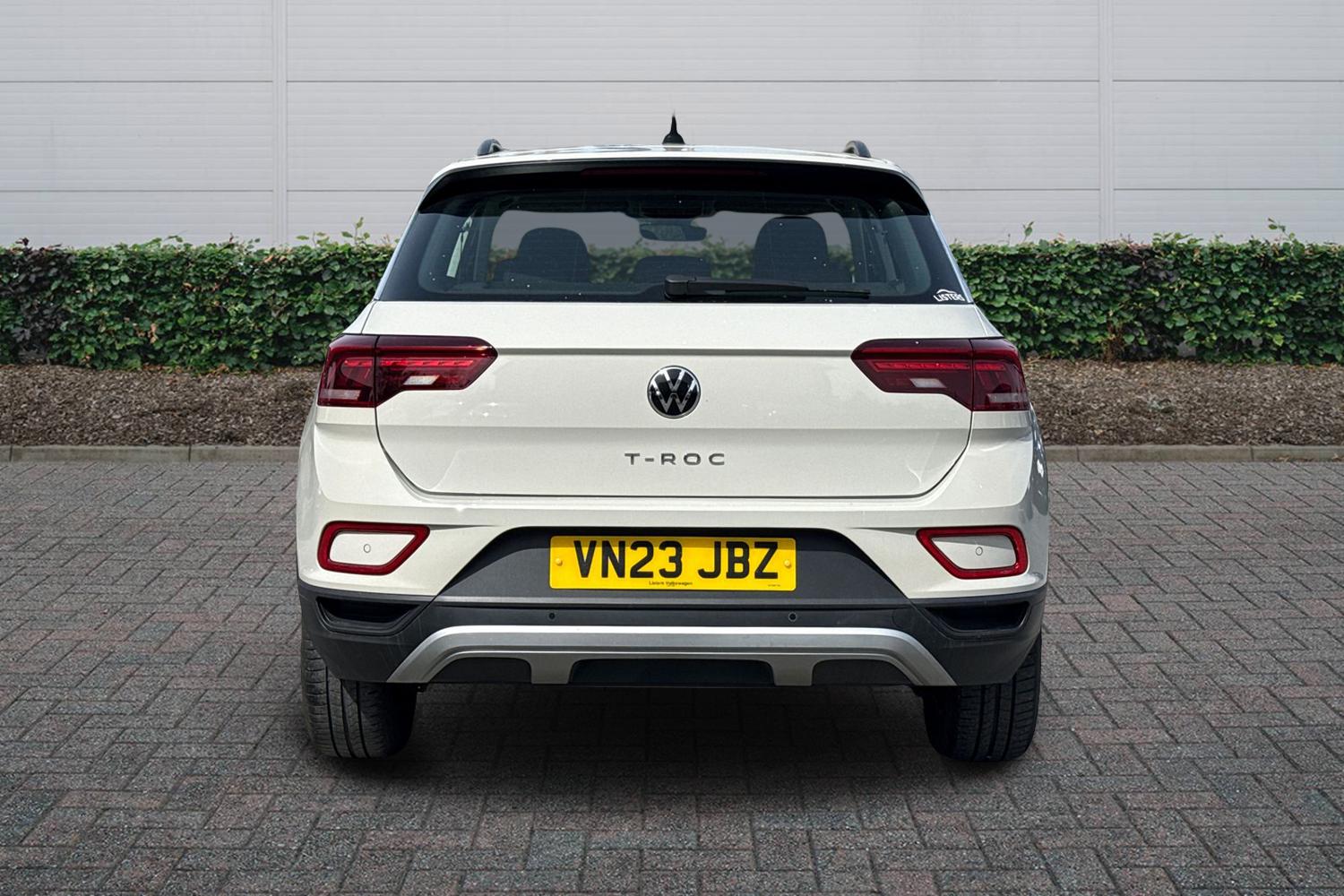 Used Volkswagen T-Roc 2023 for sale - 78206412: Photo 4