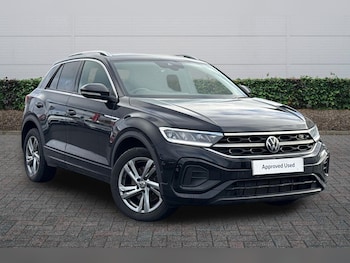 Used Volkswagen T-Roc 2023 for sale - 77231590: Photo