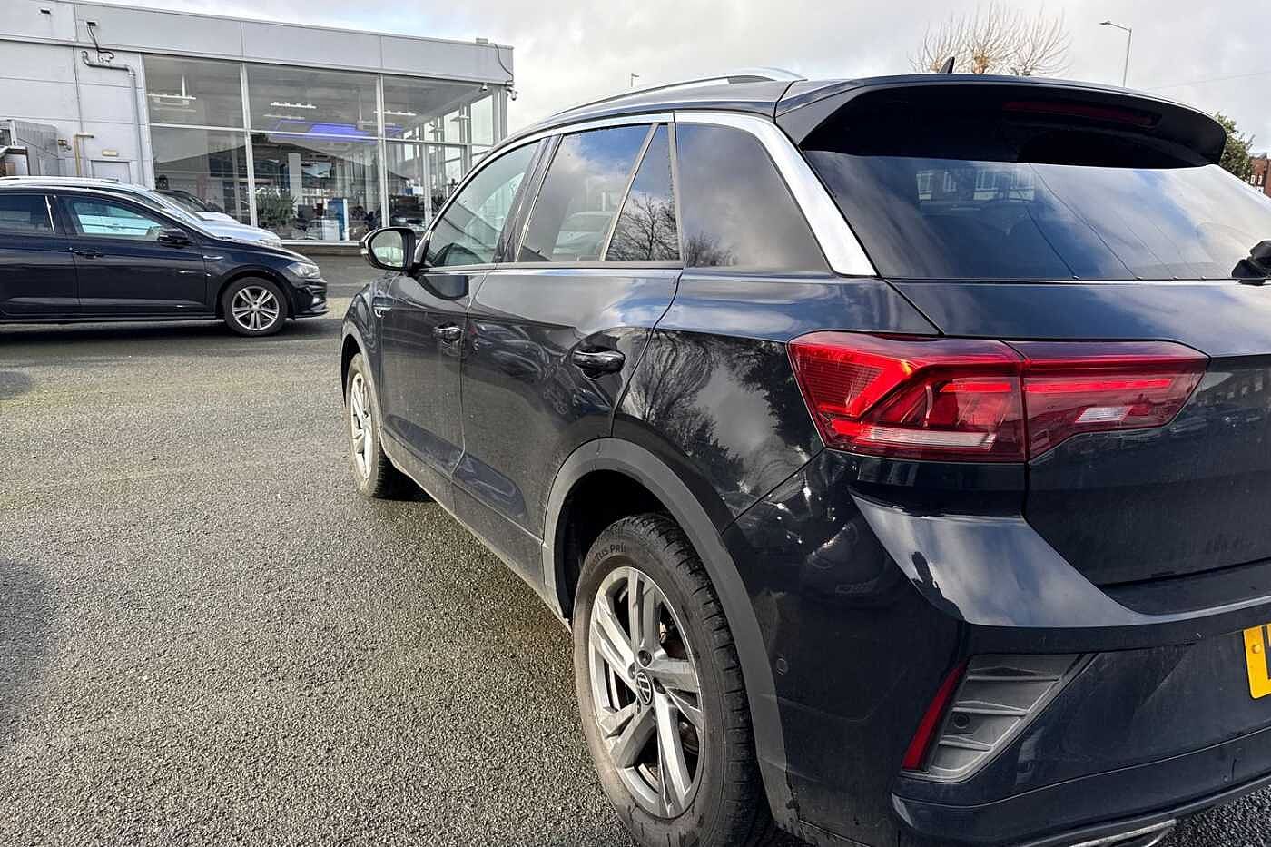 Used Volkswagen T-Roc 2023 for sale - 77231590: Photo 27