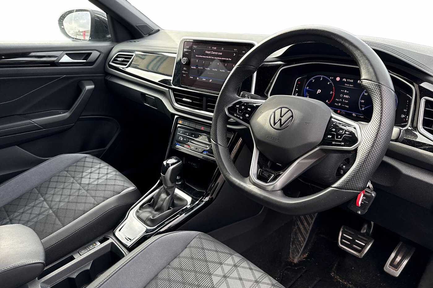 Used Volkswagen T-Roc 2023 for sale - 77231590: Photo 6