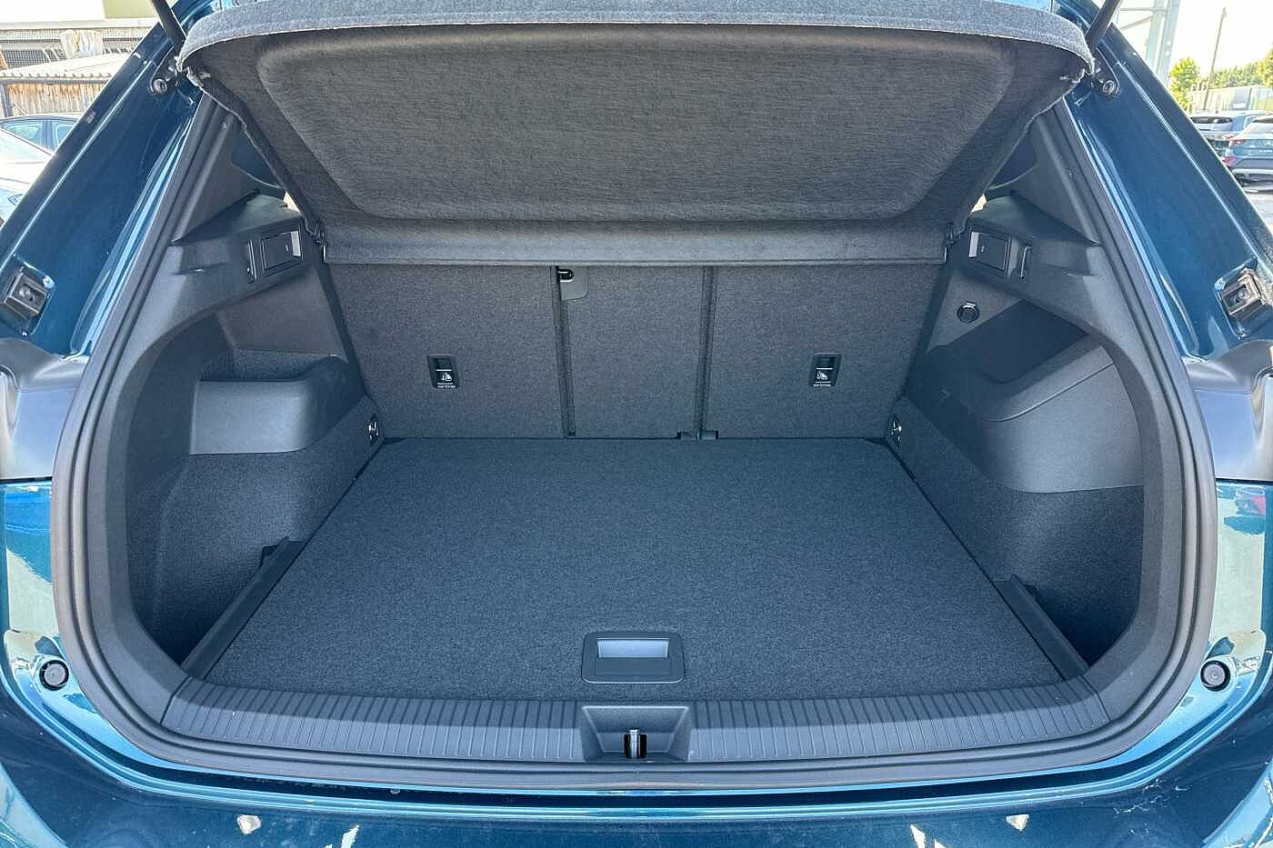 Used Volkswagen Tiguan 2025 for sale - 76419857: Photo 12