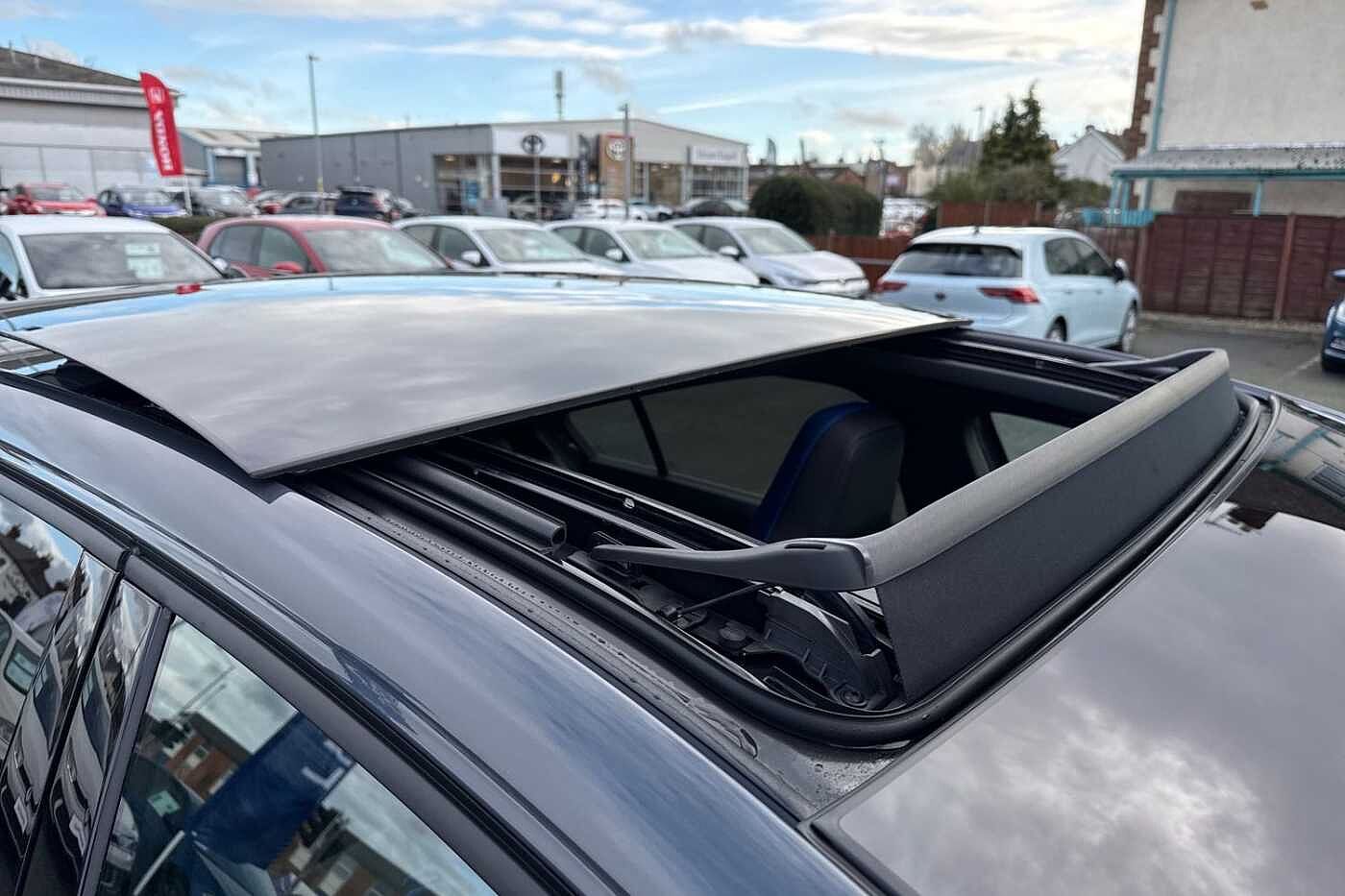 Used Volkswagen Golf 2026 for sale - 77218203: Photo 23