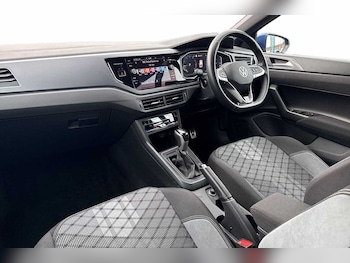 Used Volkswagen Polo 2023 for sale - 77575945: Photo