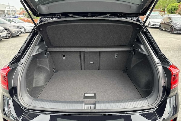 Used Volkswagen T-Roc 2025 for sale - 74479031: Photo 12