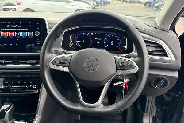 Used Volkswagen T-Roc 2023 for sale - 75966488: Photo 17