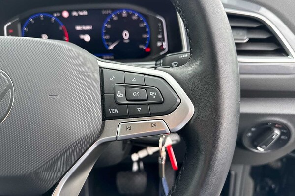 Used Volkswagen T-Roc 2023 for sale - 75966488: Photo 18