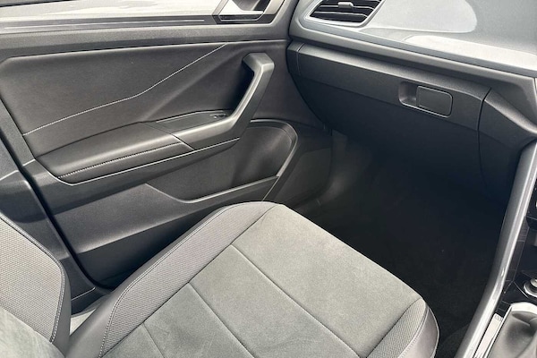 Used Volkswagen T-Roc 2023 for sale - 75966488: Photo 20