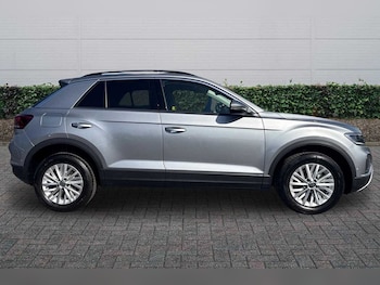 Used Volkswagen T-Roc 2026 for sale - 78087983: Photo