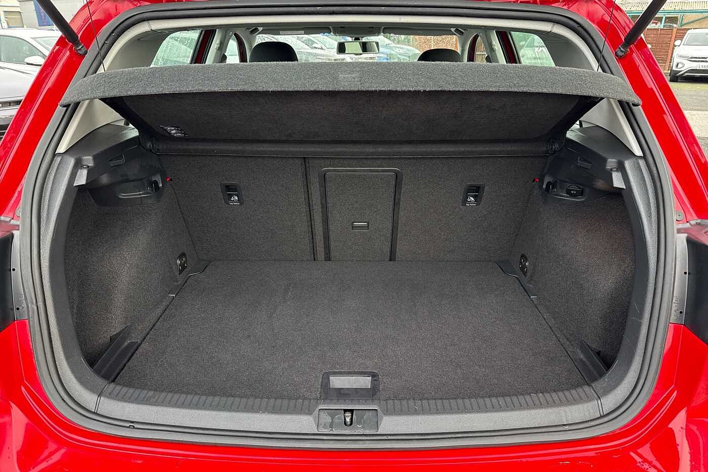 Used Volkswagen Golf 2016 for sale - 76692733: Photo 12