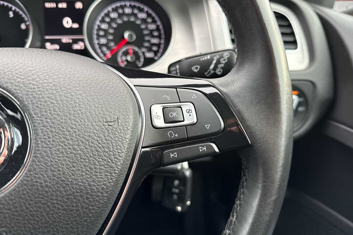 Used Volkswagen Golf 2016 for sale - 76692733: Photo 17