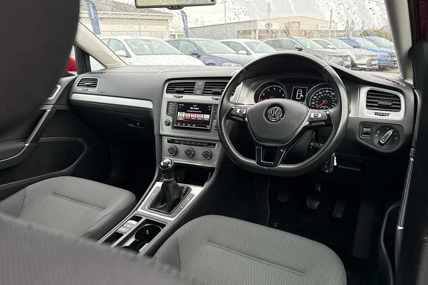 Used Volkswagen Golf 2016 for sale - 76692733: Photo 27