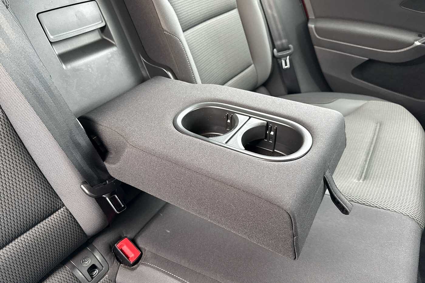 Used Volkswagen Golf 2016 for sale - 76692733: Photo 29