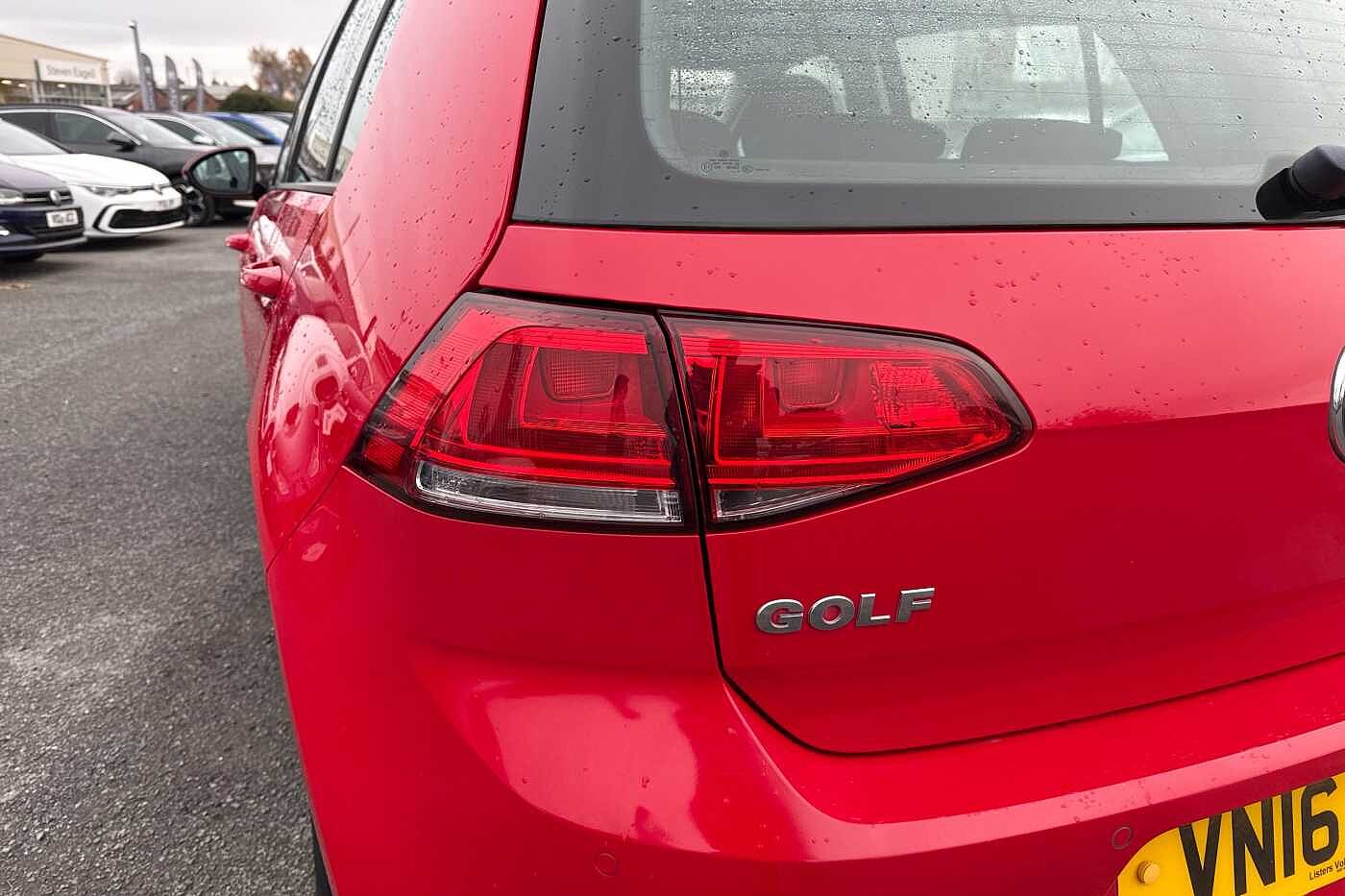 Used Volkswagen Golf 2016 for sale - 76692733: Photo 35