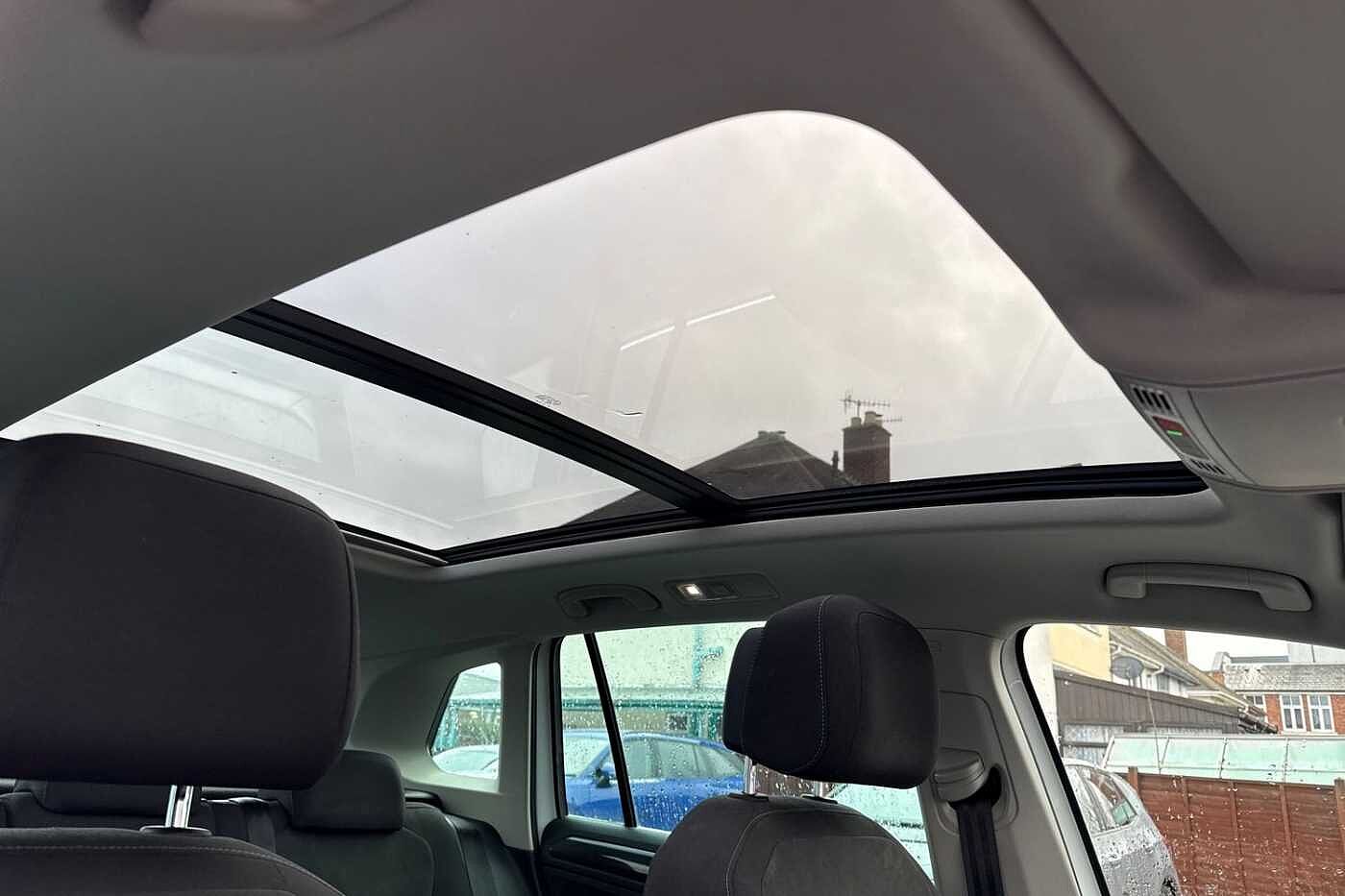 Used Volkswagen Tiguan 2020 for sale - 77346403: Photo 24