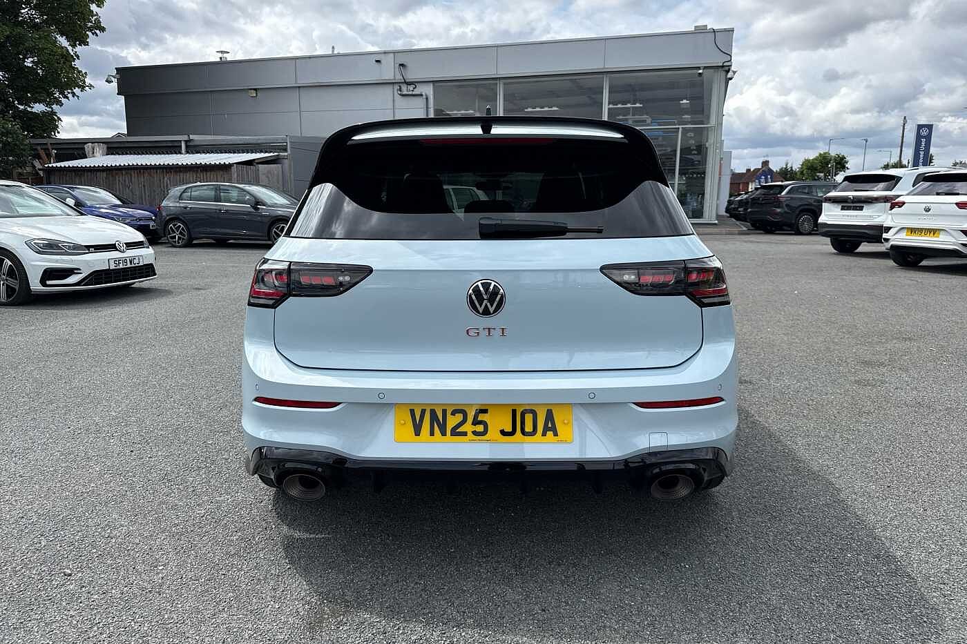 Vehicle 28