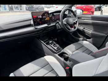 Used Volkswagen Golf 2025 for sale - 75450908: Photo