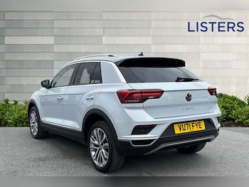 Used Volkswagen T-Roc 2022 for sale - 76400314: Photo