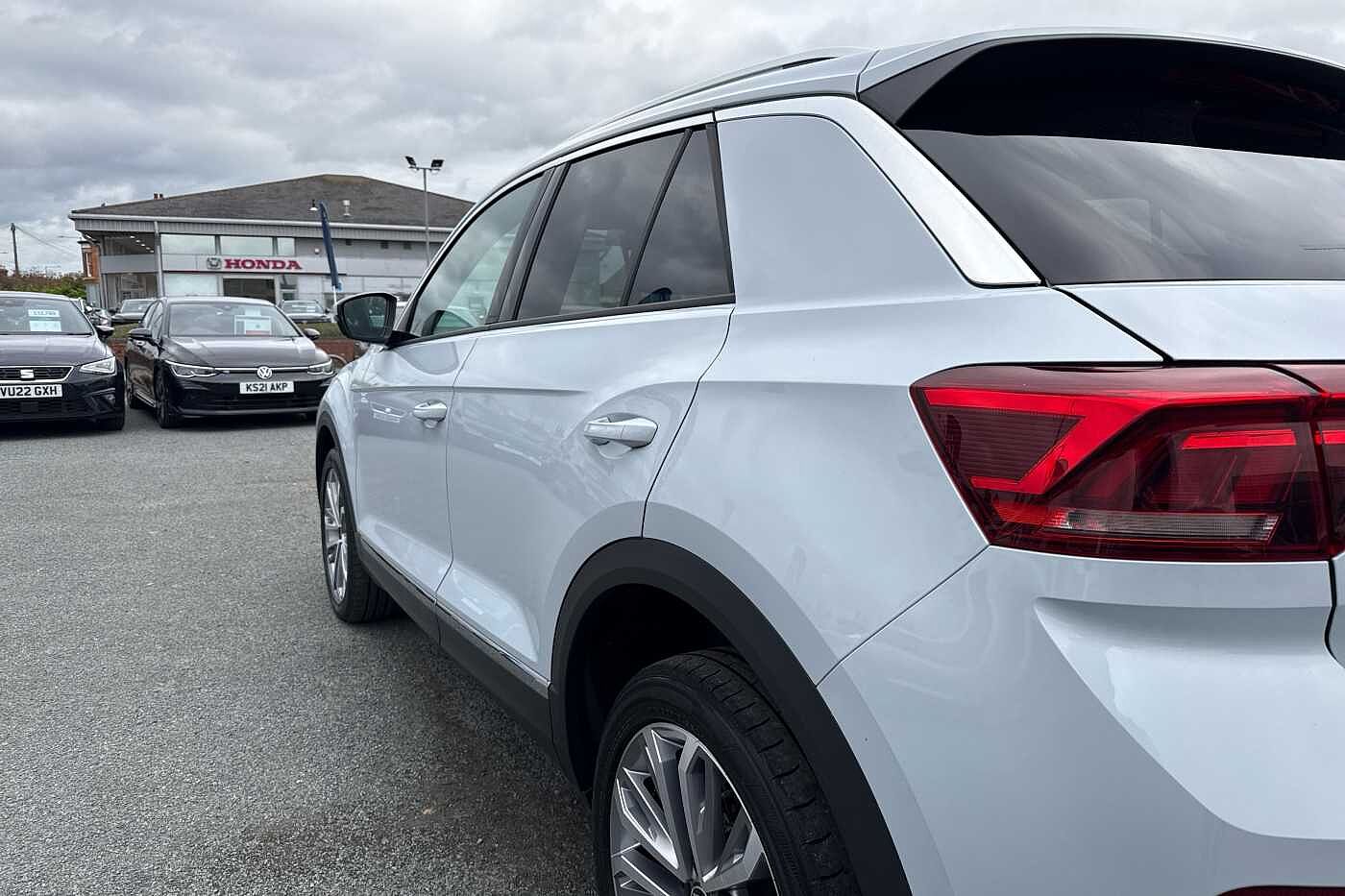 Used Volkswagen T-Roc 2022 for sale - 76400314: Photo 44