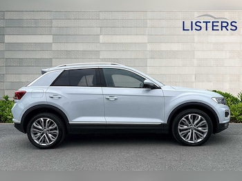 Used Volkswagen T-Roc 2022 for sale - 76400314: Photo