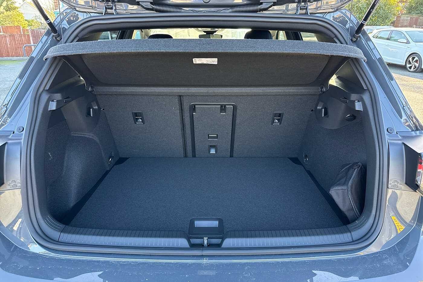 Used Volkswagen Golf 2025 for sale - 77372528: Photo 12