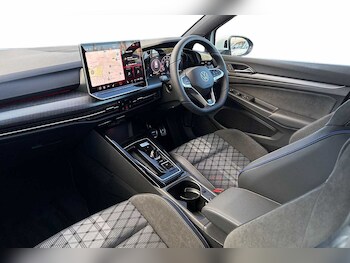 Used Volkswagen Golf 2025 for sale - 76800498: Photo