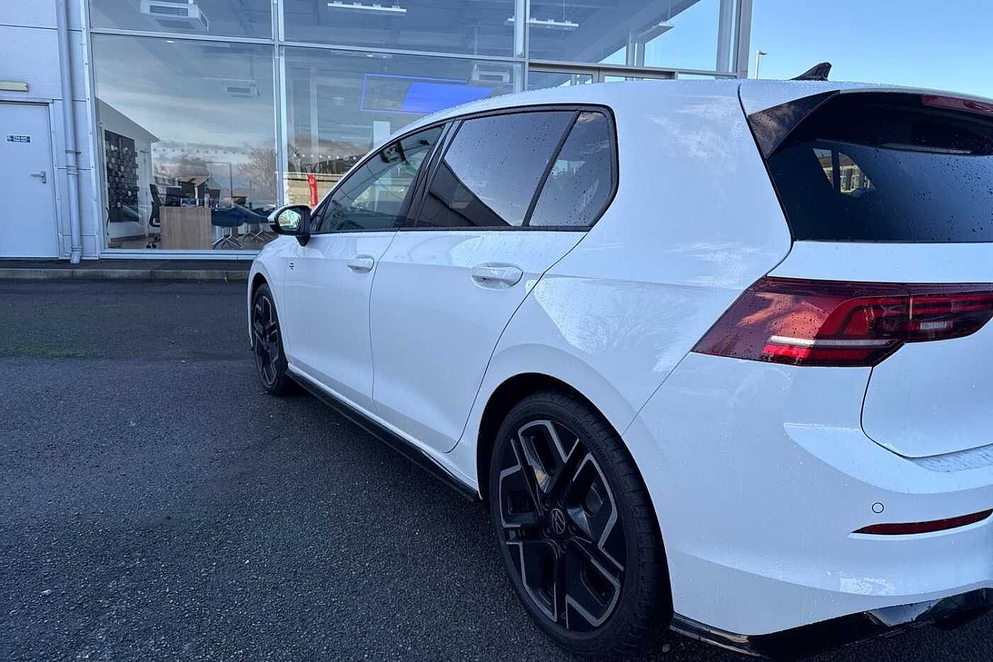 Used Volkswagen Golf 2025 for sale - 76800498: Photo 30