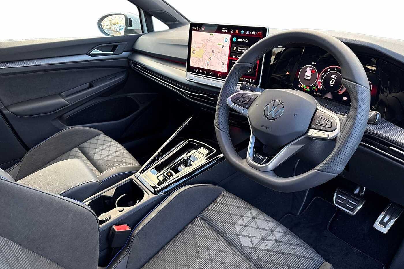 Used Volkswagen Golf 2025 for sale - 76800498: Photo 6