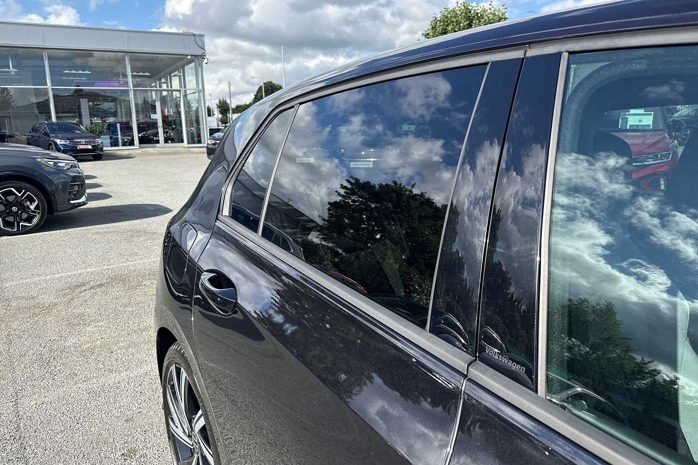 Used Volkswagen Golf 2021 for sale - 76033177: Photo 41