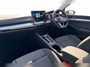 Used Volkswagen Golf 2025 for sale - 79133520: Photo