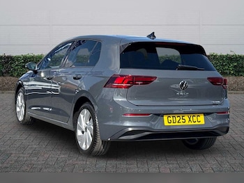Used Volkswagen Golf 2025 for sale - 79133520: Photo