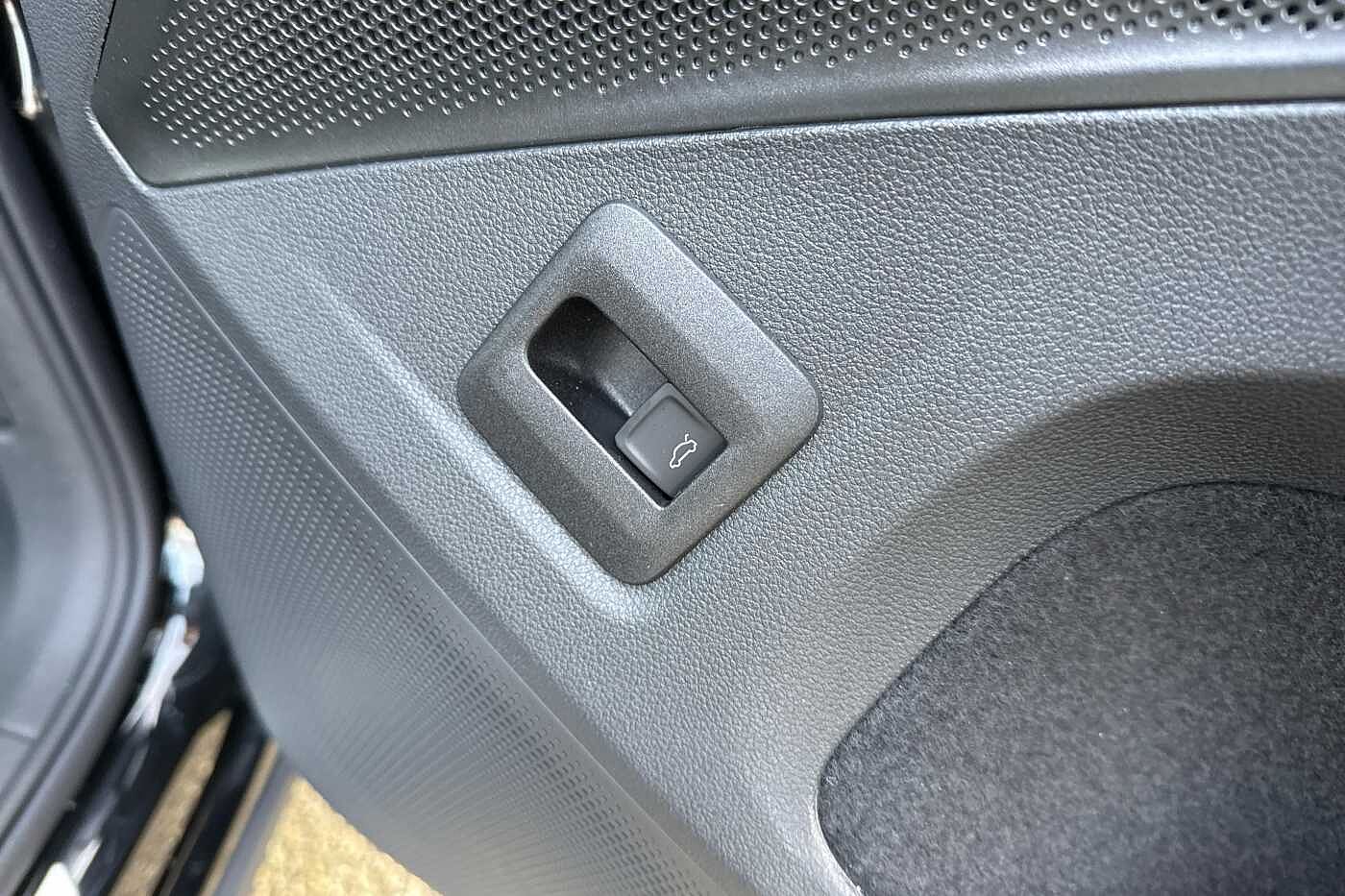 Used Volkswagen Tiguan 2025 for sale - 76800529: Photo 16