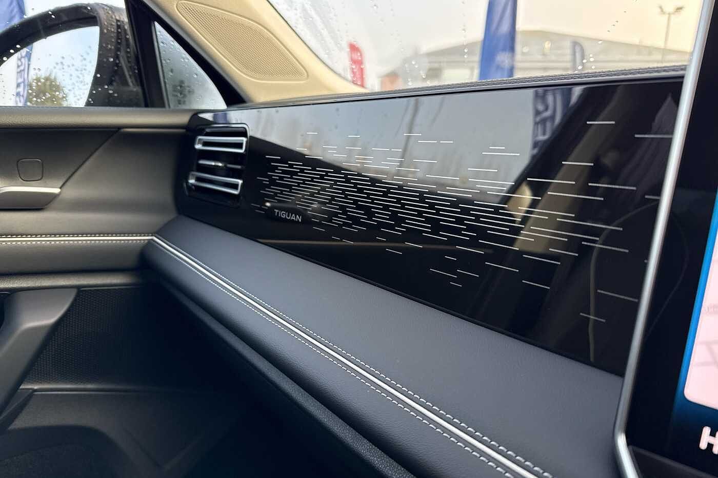 Used Volkswagen Tiguan 2025 for sale - 76800529: Photo 24