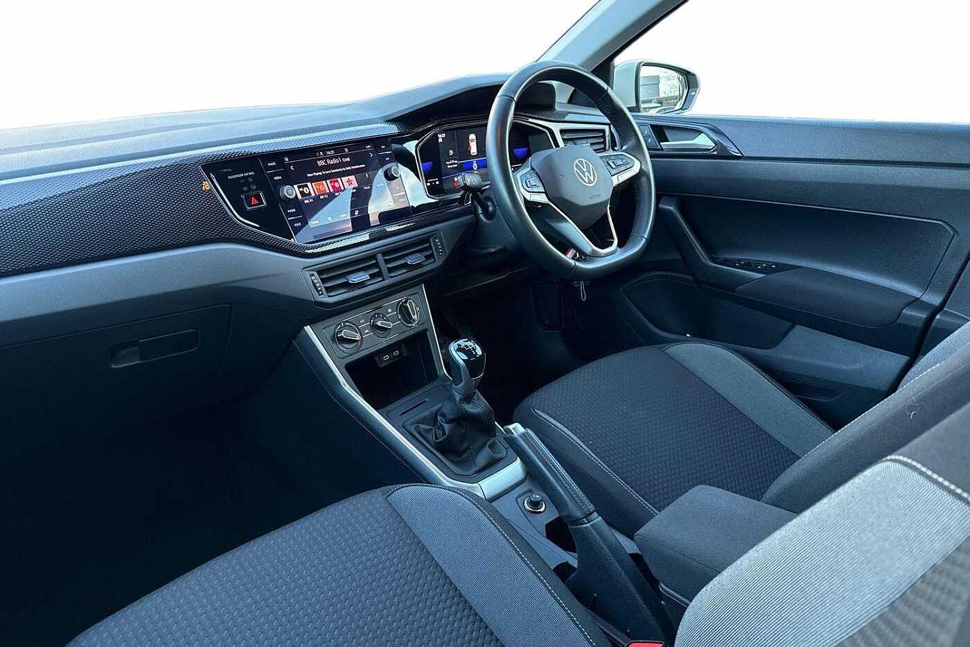 Used Volkswagen Polo 2022 for sale - 77575977: Photo 2